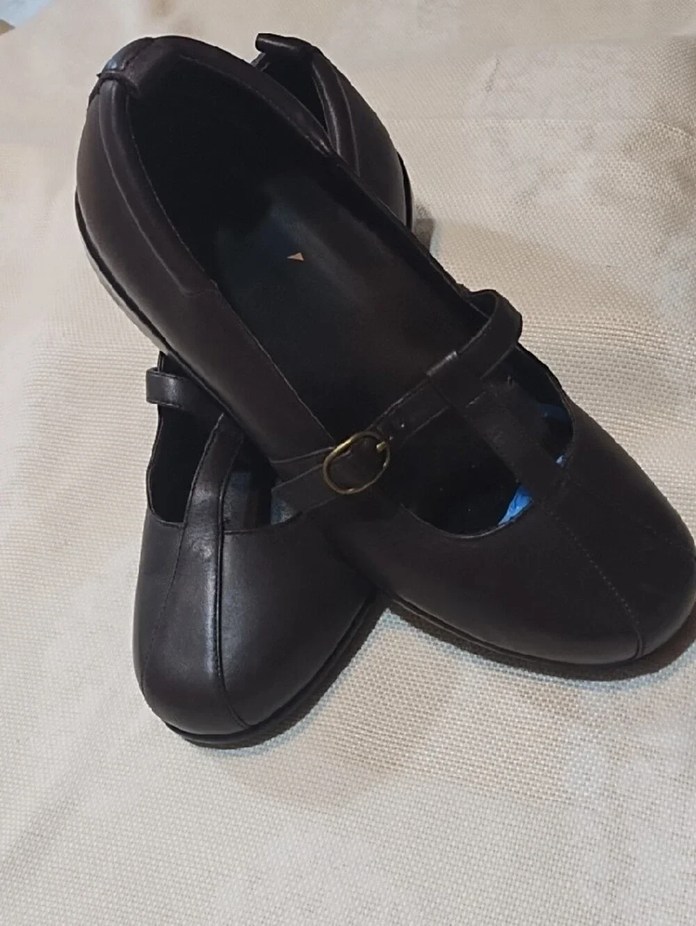 Women's Black T‑Strap Mary Jane Flats Leather 7.5 W Slip Resistant Orthopedic.